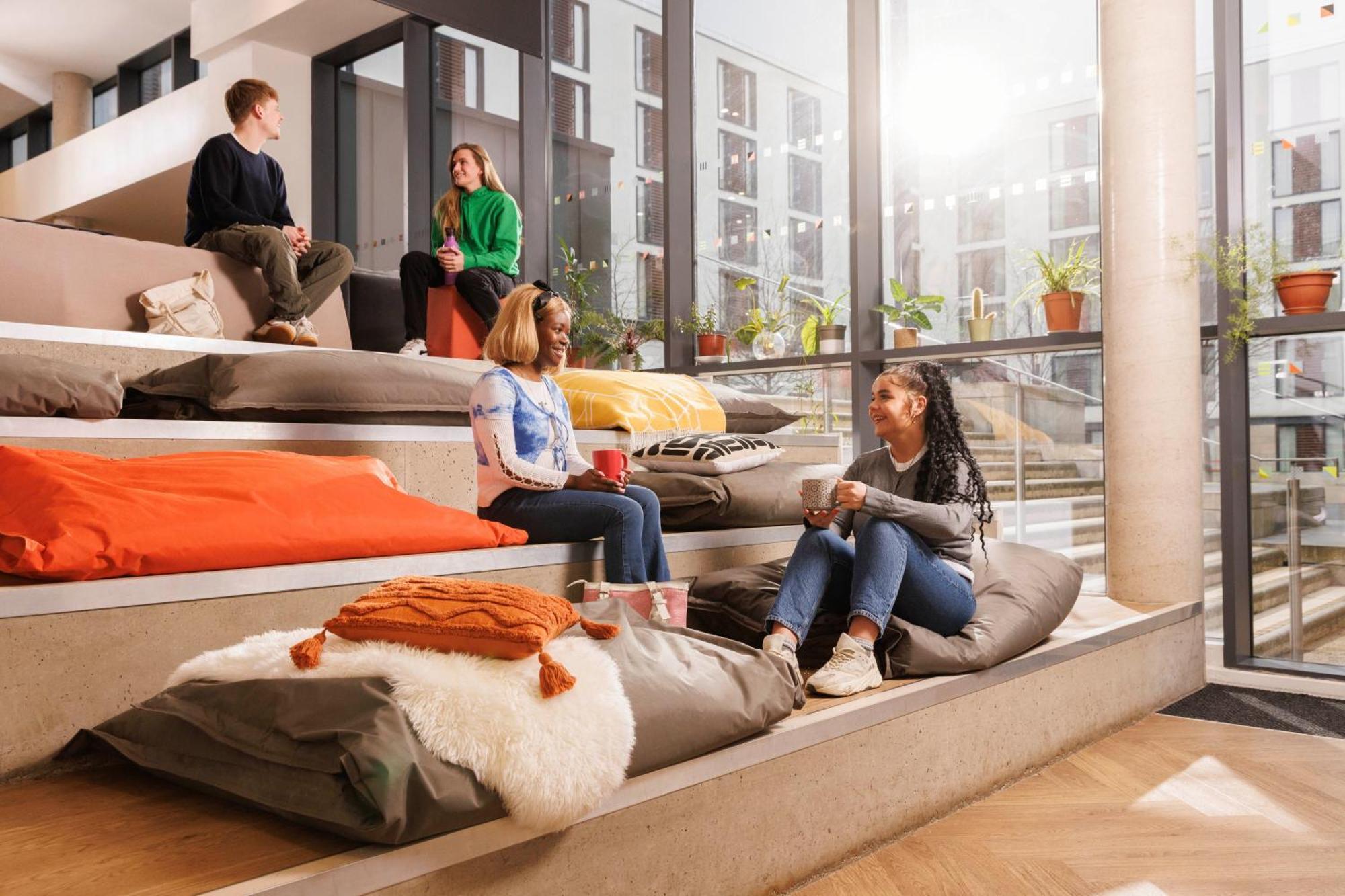 Unite Students - Salisbury Court Apartment Единбург Екстериор снимка